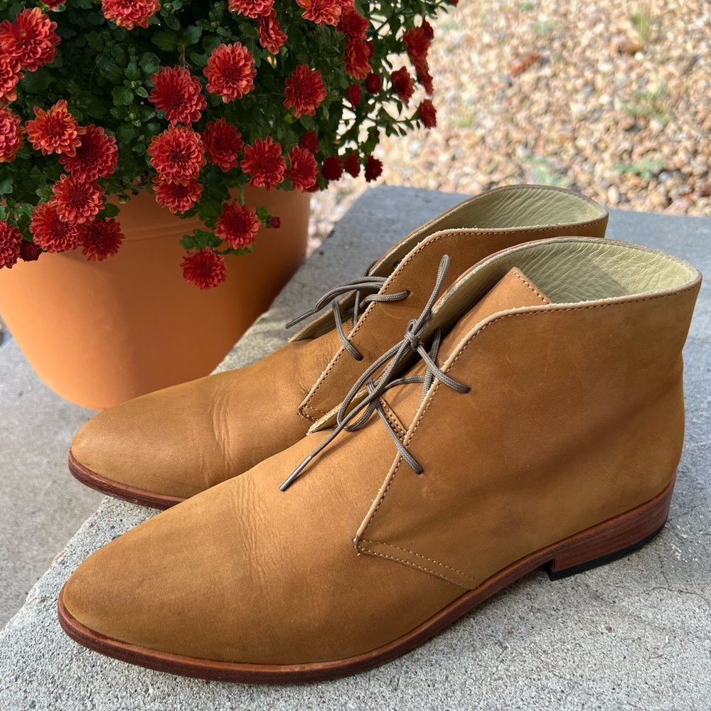 Nisolo Isa Chukka Boots